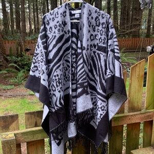 29 Palms Black & Gray Leopard Print Open Knit Cardigan/Shawl